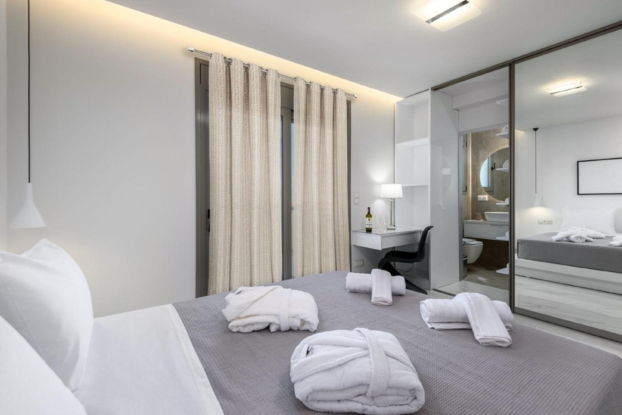 Panorama Luxury Penthouse Daire Ixia  Dış mekan fotoğraf